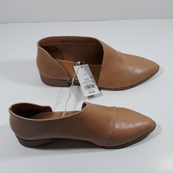 Shoes - Universal  Threads  Wenda booties